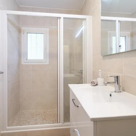 Echappee Ensoleillee A Dans Pour 8 Villa *