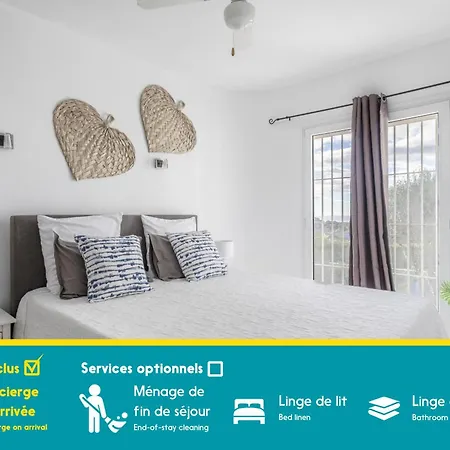 Villa Echappee Ensoleillee A Dans Pour 8